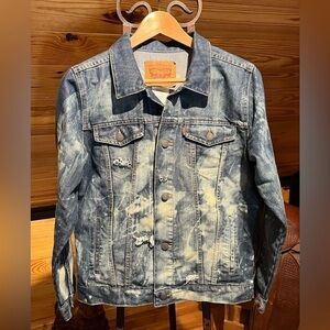 Levi's Trucker Jacket Destroyed Bleached Jean Denim